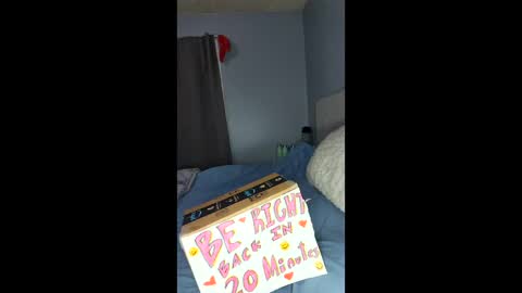 elishacohen33 online show from April 21, 4:23 pm