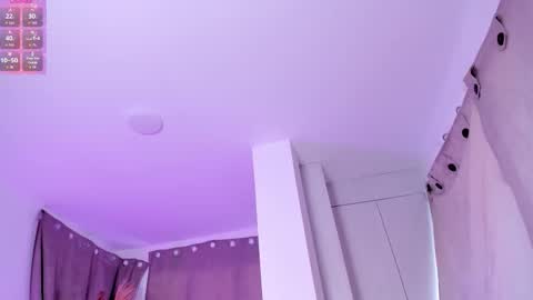 Elissa online show from November 26, 3:24 pm