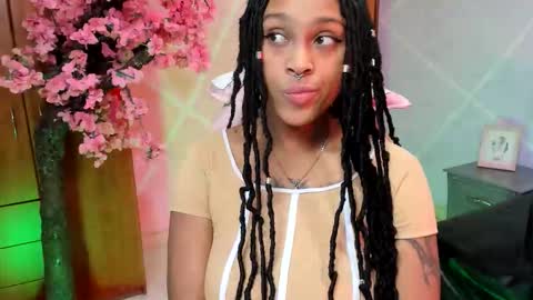 elit noa online show from September 15, 7:47 pm