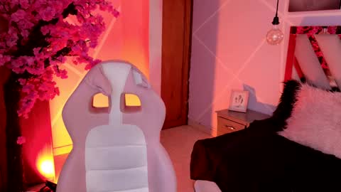 elit noa online show from November 17, 7:30 pm