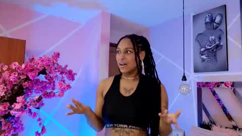 elit noa online show from November 25, 8:09 pm