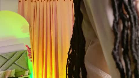 elit noa online show from February 6, 8:12 pm