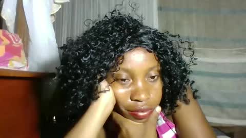 elita12010 online show from March 7, 1:41 pm