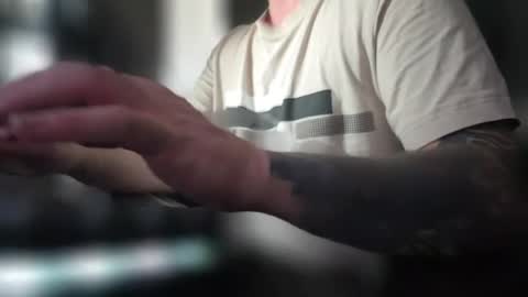 elitegangster24 online show from July 25, 7:22 pm