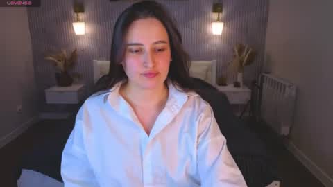 Snapshot of elizabet_collins chatting on July 6, 9:06 am Elizabet online show from July 6, 9:06 am