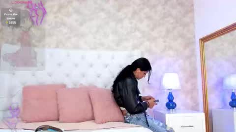 Elizabet Taylor online show from January 28, 5:46 pm