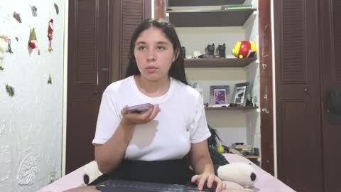 Snapshot of elizabeth_evanz chatting on February 6, 9:38 pm elizabeth online show from February 6, 9:38 pm