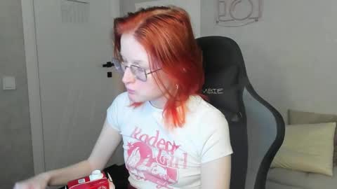 Elizabeth online show from January 16, 1:31 am