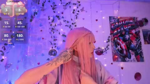    Independent Model online show from October 19, 6:30 pm