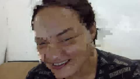 Elizabeth Martinez  online show from October 9, 7:45 pm