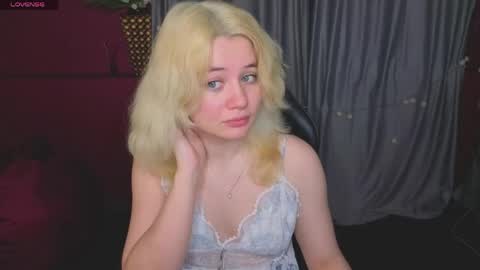 Snapshot of elizabeth_rready chatting on May 31, 6:09 pm Elizabeth online show from May 31, 6:09 pm