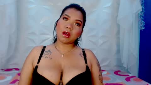 Elizabeth  online show from April 30, 12:11 pm