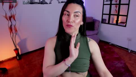 Elizabeth online show from January 23, 9:50 pm