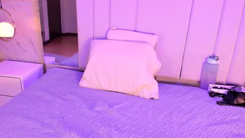    online show from December 5, 6:22 am