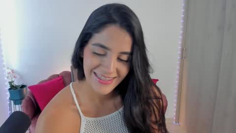 Eliza online show from February 22, 8:53 pm