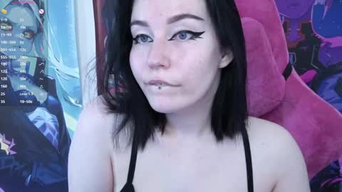 Eli online show from April 7, 3:07 am