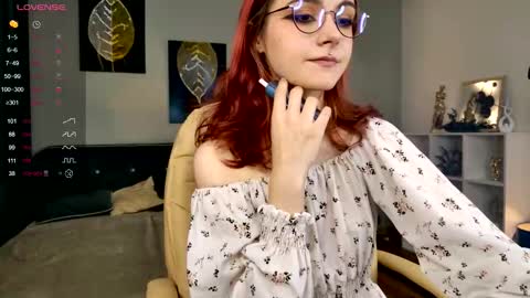 Elizabet online show from December 2, 11:34 pm