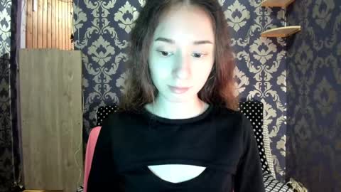 elizabethrice online show from February 28, 10:28 pm