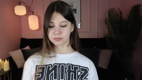 Eliza online show from December 26, 1:10 pm