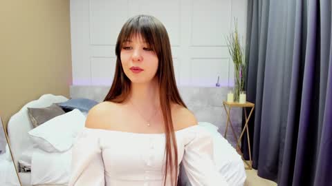 Eliza online show from February 2, 7:35 pm