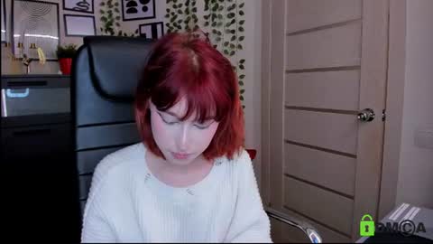 Snapshot of elizanik chatting on July 9, 10:36 pm Eliza online show from July 9, 10:36 pm