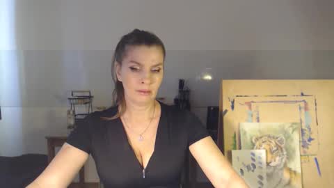 Snapshot of elizzo chatting on March 5, 5:50 am Eliekind online show from March 5, 5:50 am