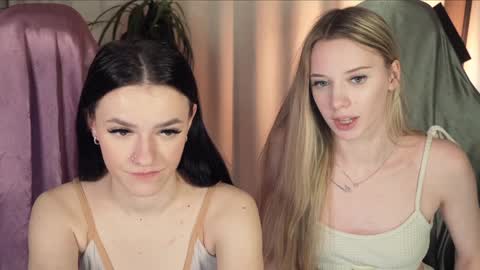 elizzza_ online show from February 2, 3:28 pm