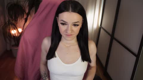 elizzza_ online show from February 6, 12:26 pm