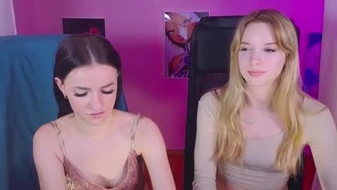 elizzza_ online show from March 1, 11:39 am