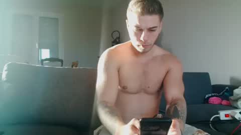 elkafit28 online show from November 12, 8:04 am