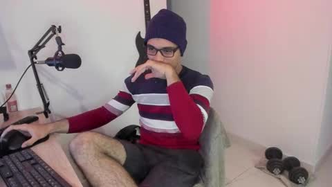 Snapshot of elkin_clark chatting on February 23, 3:20 pm Elkin Clark online show from February 23, 3:20 pm