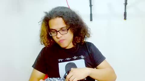 Diana online show from December 14, 1:05 pm