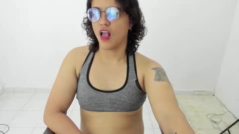 Diana online show from December 21, 12:40 am