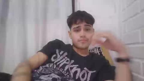 Snapshot of elkirih chatting on May 31, 3:36 am El Ray online show from May 31, 3:36 am