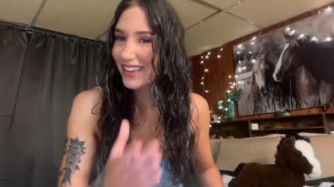 Snapshot of ella2sweet chatting on May 14, 12:12 pm Ella online show from May 14, 12:12 pm