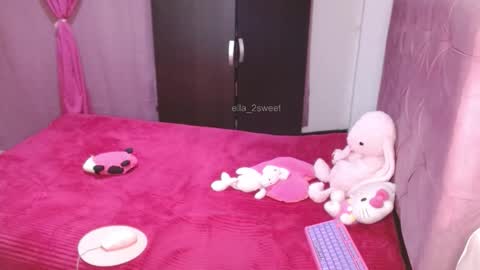 Ella  online show from December 1, 5:12 am