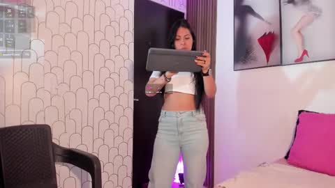 ella rouse online show from September 16, 11:55 am