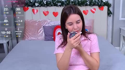 Ella online show from March 11, 4:21 am