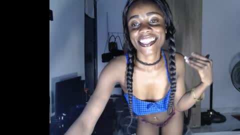 ella online show from February 14, 5:37 am