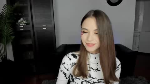 Snapshot of ellacurtis chatting on October 5, 6:06 pm ellacurtis online show from October 5, 6:06 pm