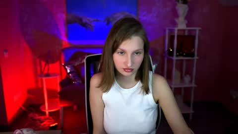 Snapshot of ellahorton chatting on April 25, 2:14 pm Ella online show from April 25, 2:14 pm