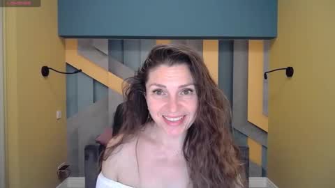 EllaLongs online show from December 25, 12:26 pm