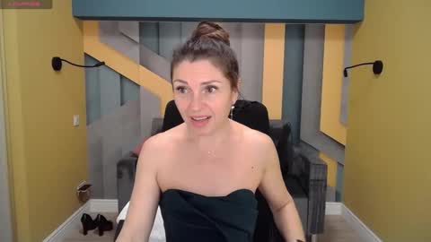 EllaLongs online show from December 26, 3:31 pm