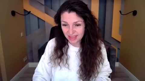 EllaLongs online show from February 22, 12:26 pm