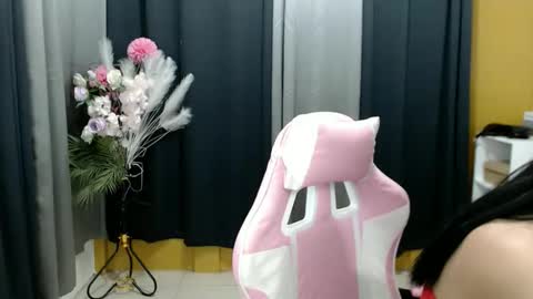 ELLA online show from March 20, 3:39 pm