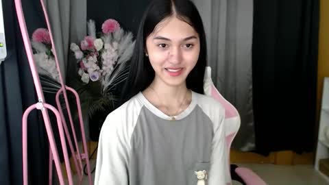 ELLA online show from April 2, 7:17 am