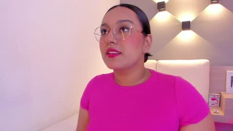 Ella online show from January 30, 4:37 am