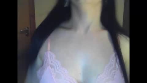 elle010843 online show from April 16, 9:39 pm