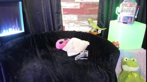 ELLE online show from February 11, 11:12 pm