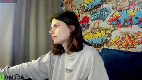 Snapshot of elle__driver chatting on June 17, 1:08 am elle__driver online show from June 17, 1:08 am